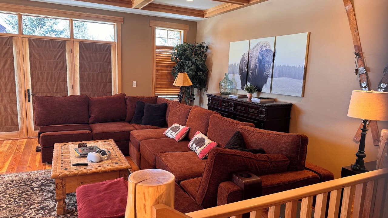 Photo of Livingroom in Big Sky Meadow Village