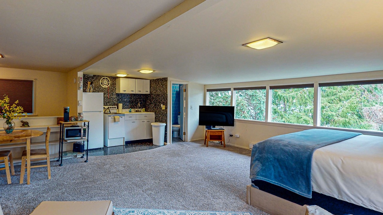 Photo of Bedroom in Gig Harbor