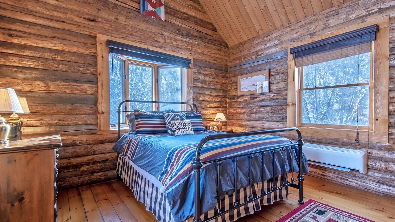 Photo of Bedroom in Driggs