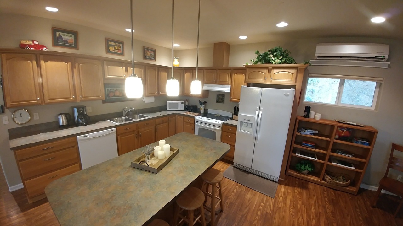 Photo of Kitchen in Central Point