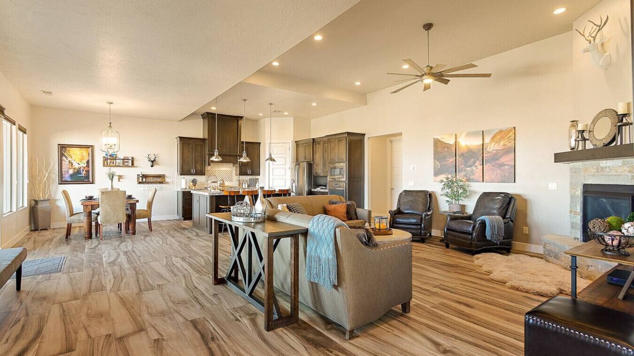 Photo of Livingroom in Hurricane