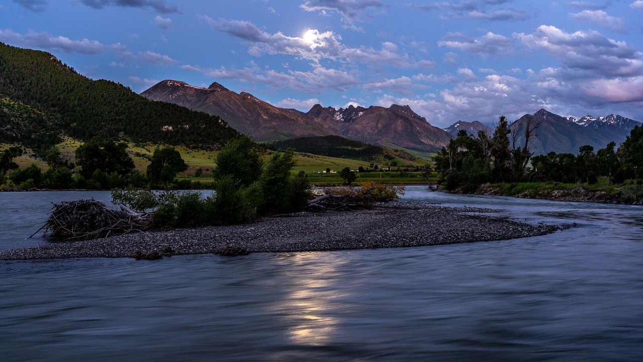 Photo of Others in West Yellowstone