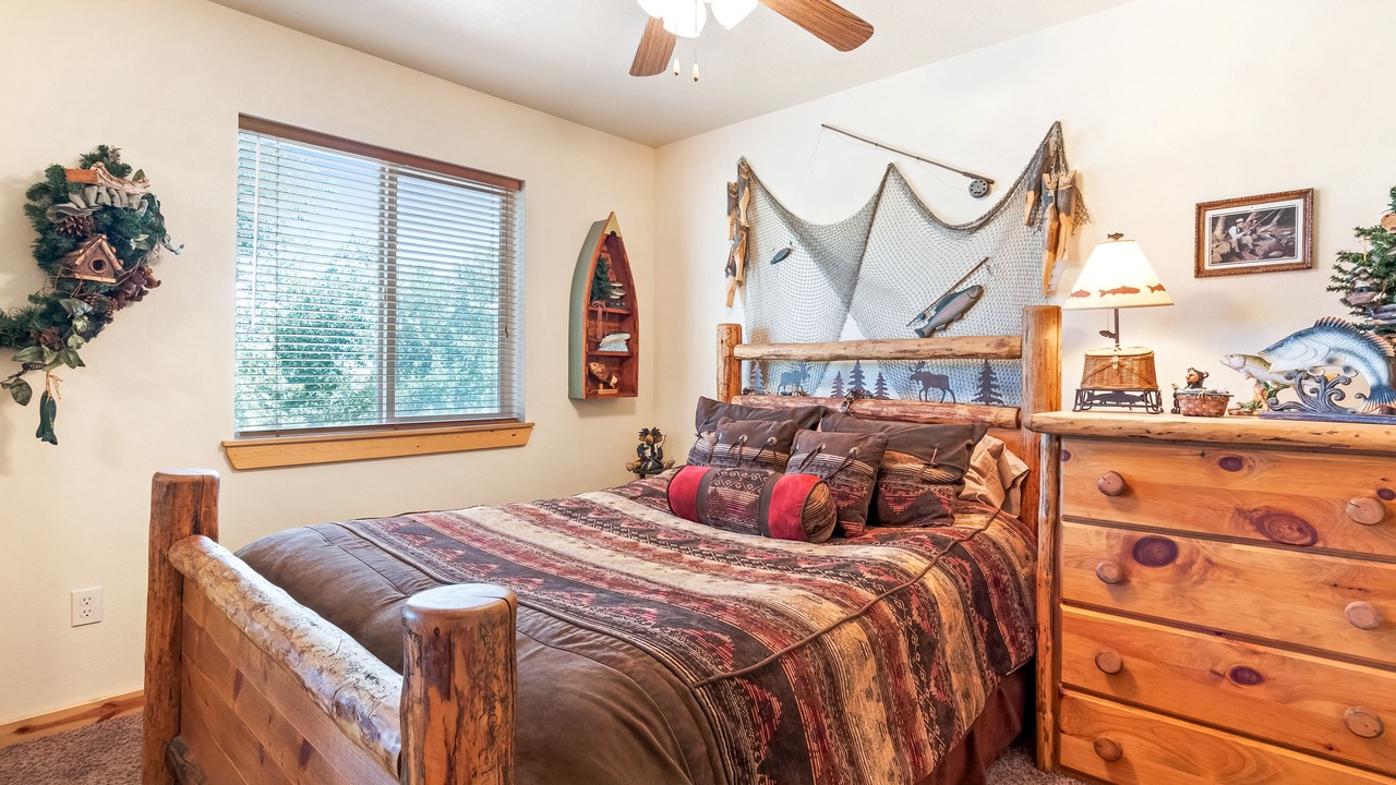 Photo of Bedroom in Fish Haven