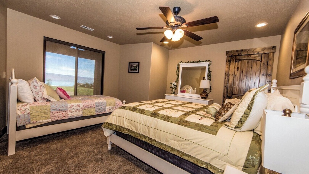 Photo of Bedroom in Fish Haven