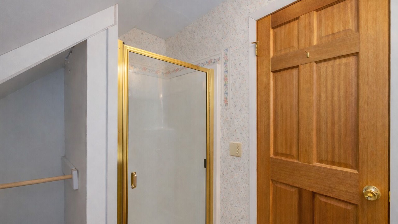 Photo of Bathroom in Leavenworth