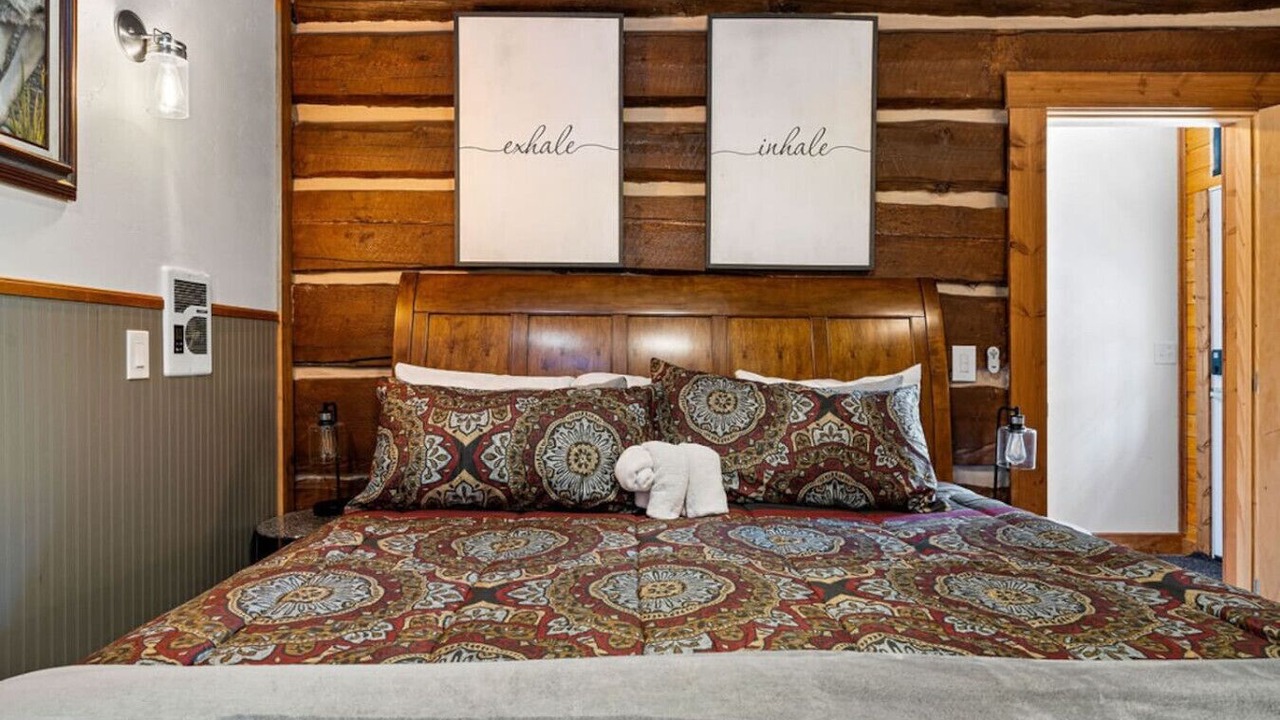 Photo of Bedroom in Bloomington