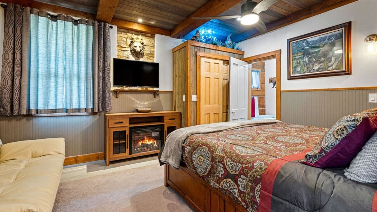Photo of Bedroom in Bloomington
