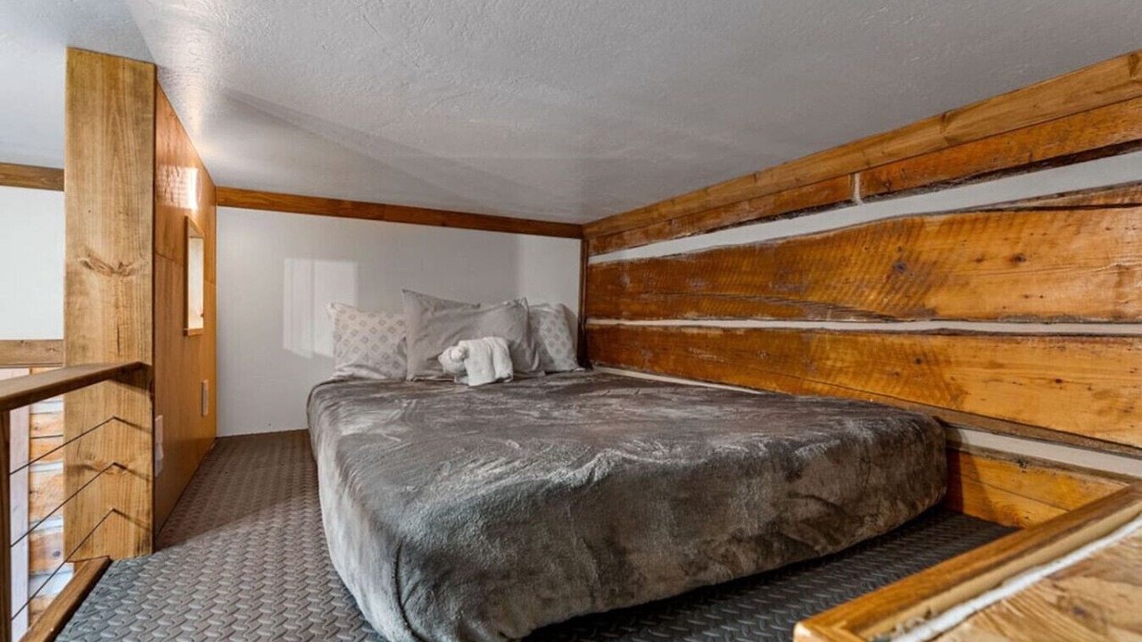 Photo of Bedroom in Bloomington