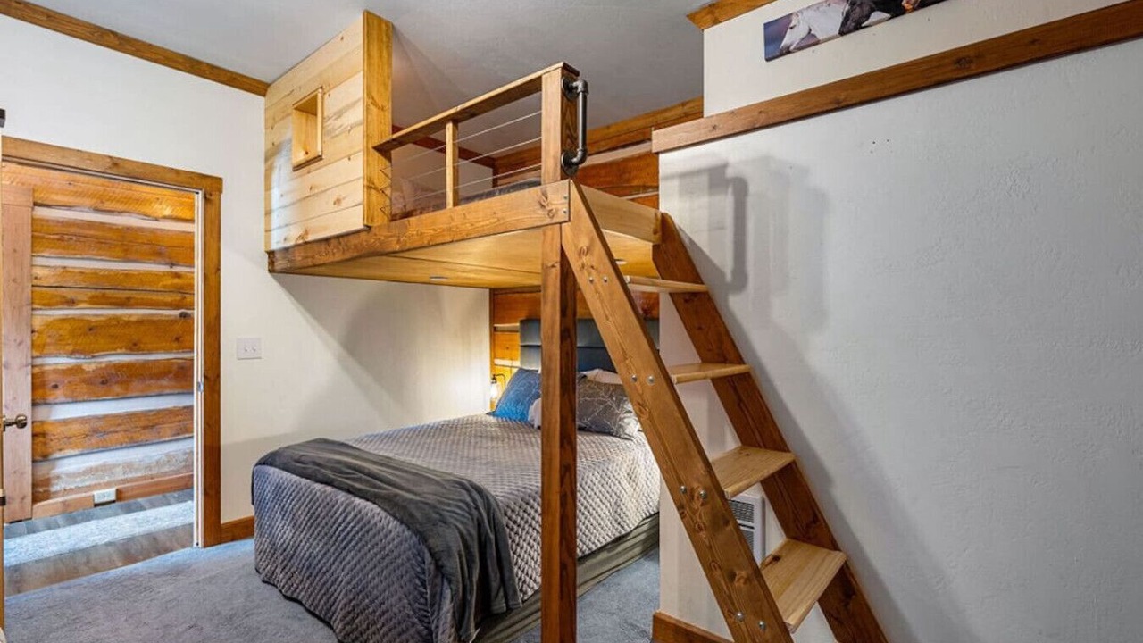 Photo of Bedroom in Bloomington