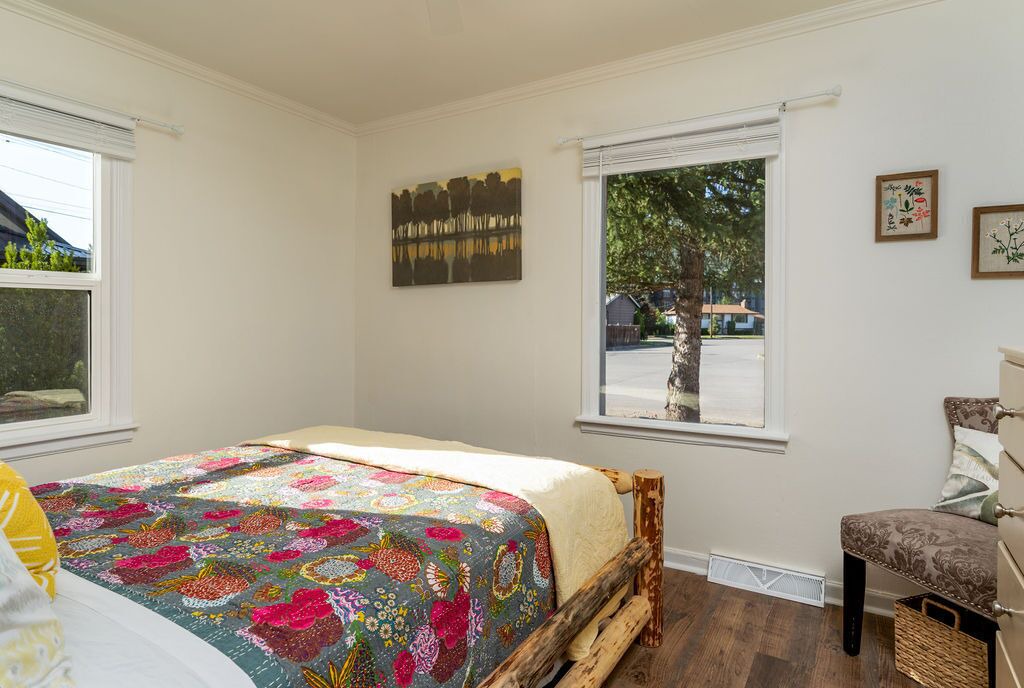 Photo of Bedroom in Kellogg