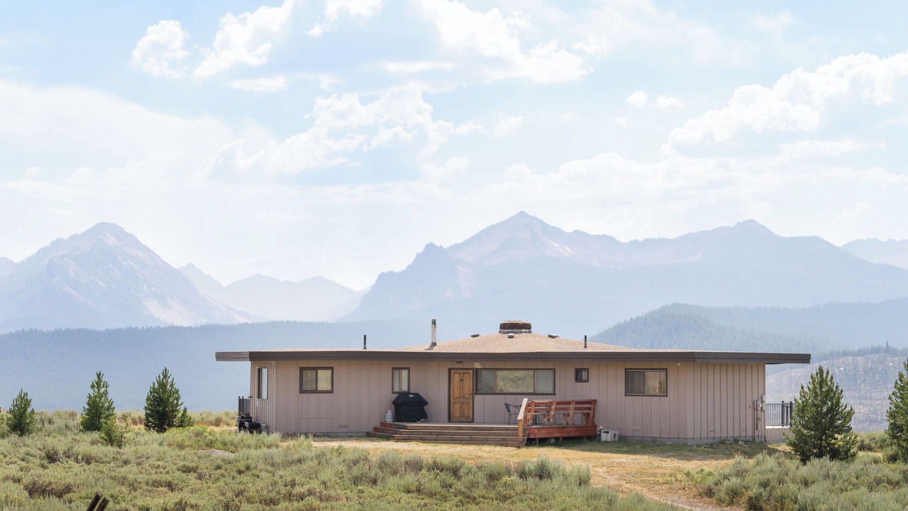 Photo of Outdoor in Stanley