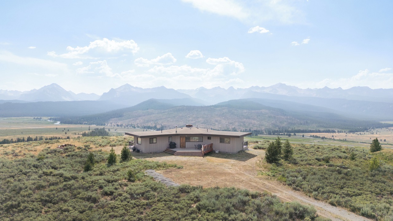 Photo of Outdoor in Stanley