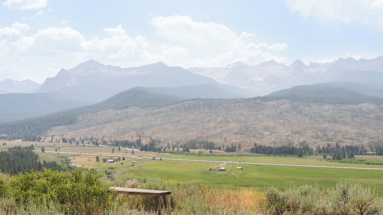 Photo of Others in Stanley