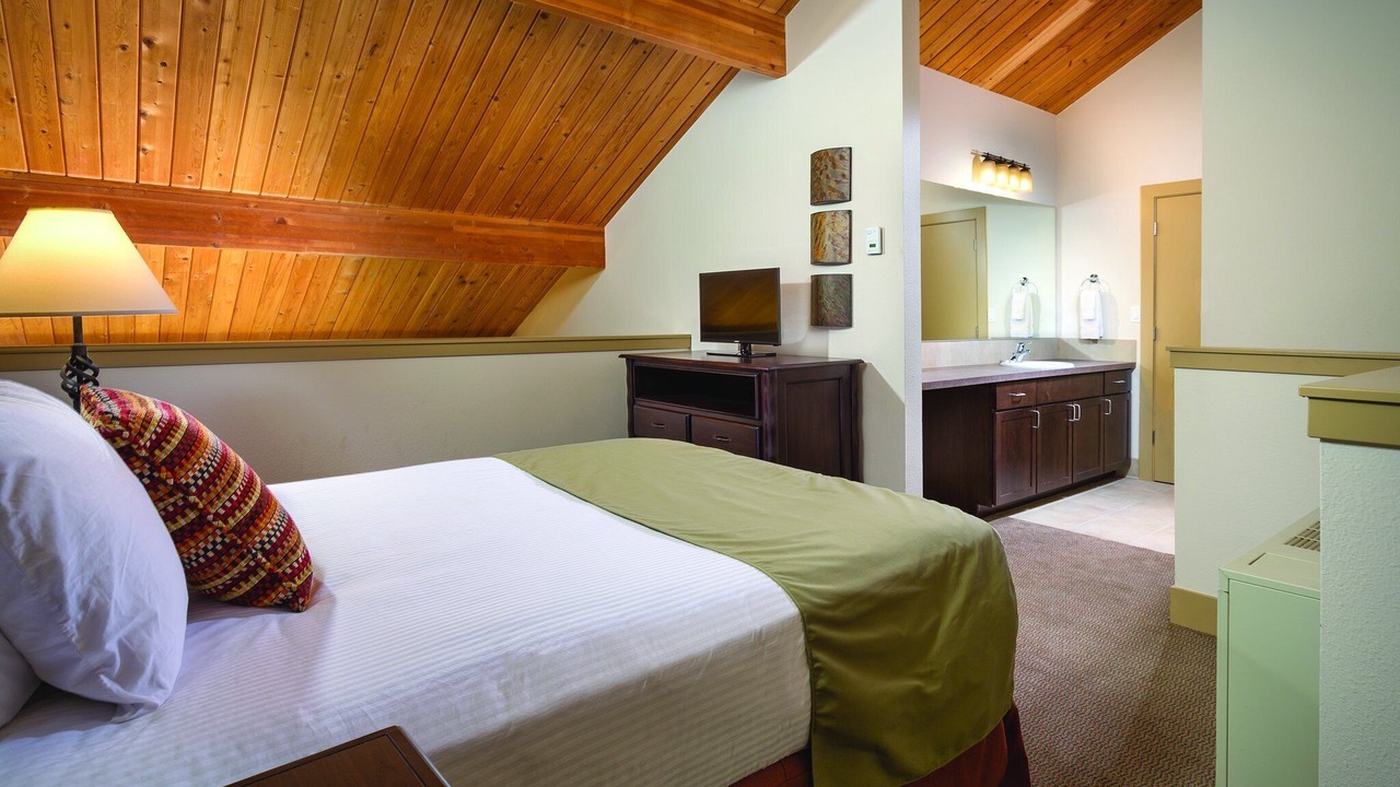 Photo of Bedroom in Bend