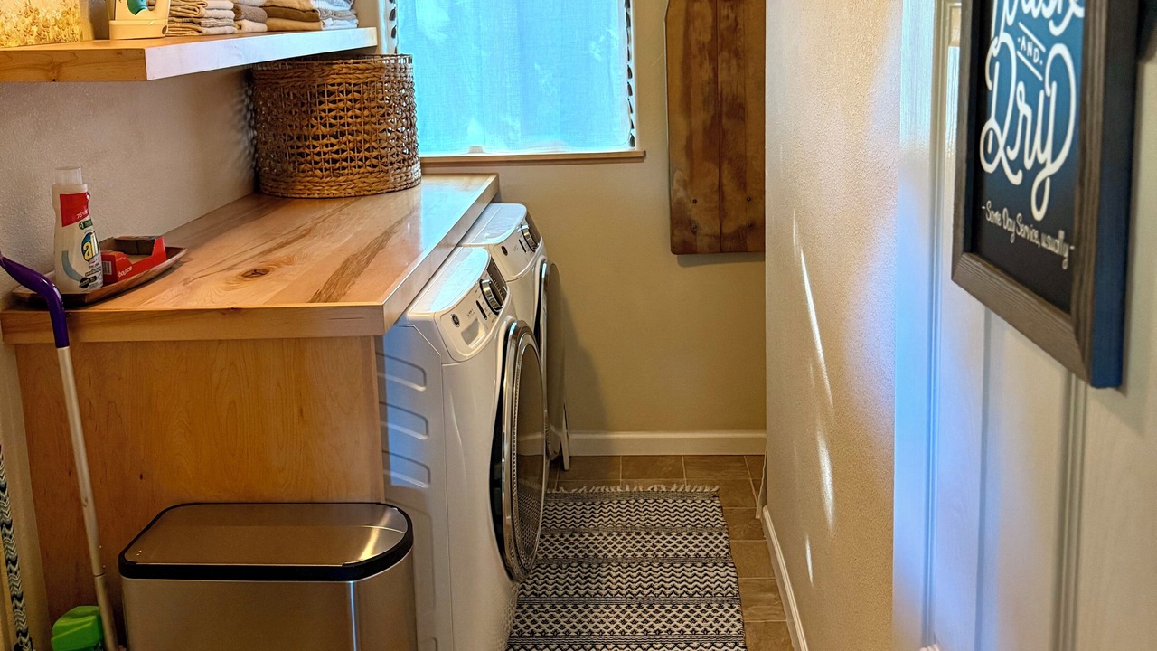 Photo of Bedroom in Grants Pass