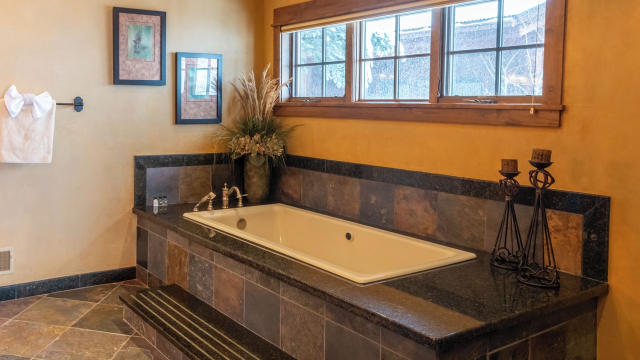 Photo of Bathroom in Tetonia