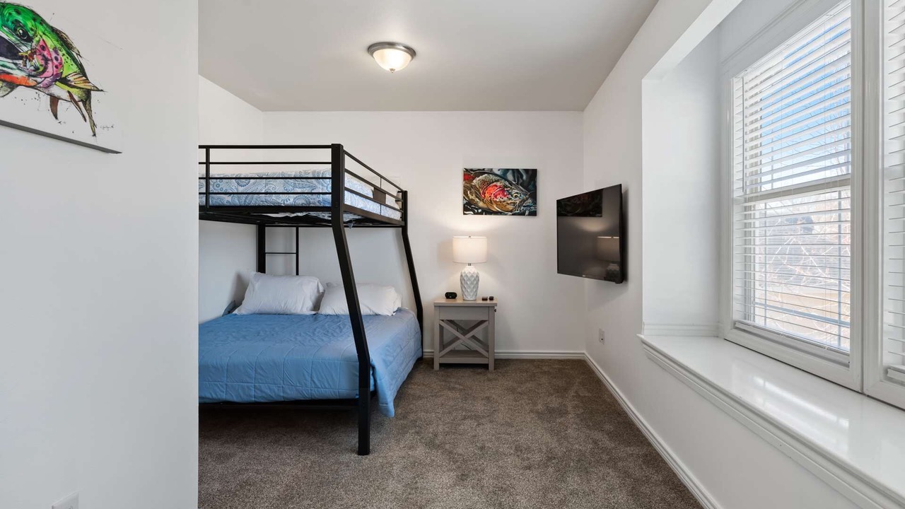Photo of Bedroom in Eagle