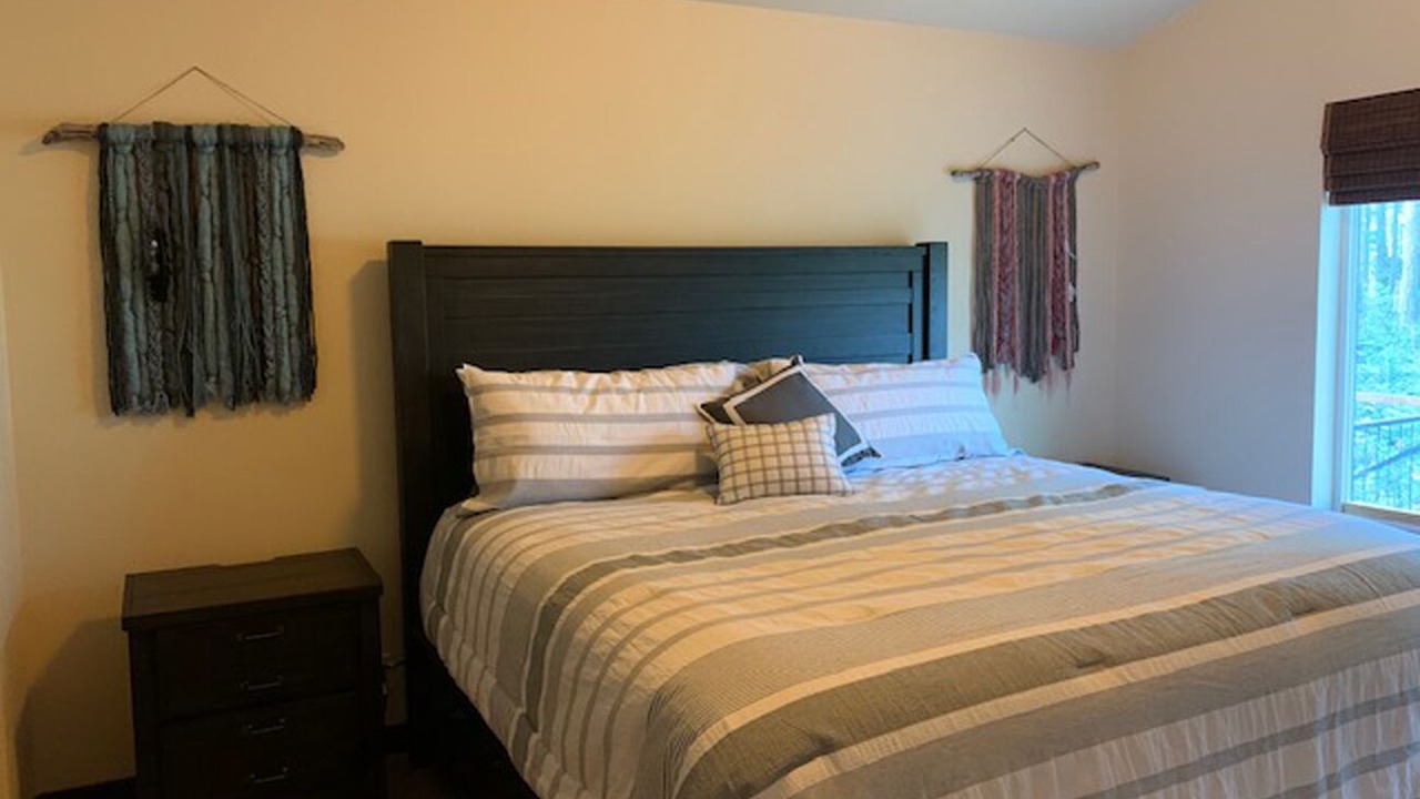 Photo of Bedroom in Anderson Island