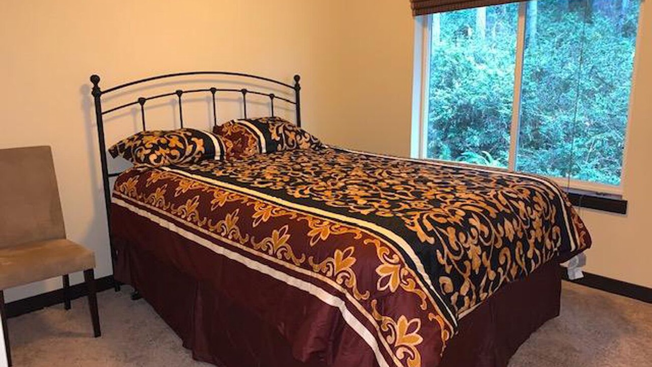 Photo of Bedroom in Anderson Island