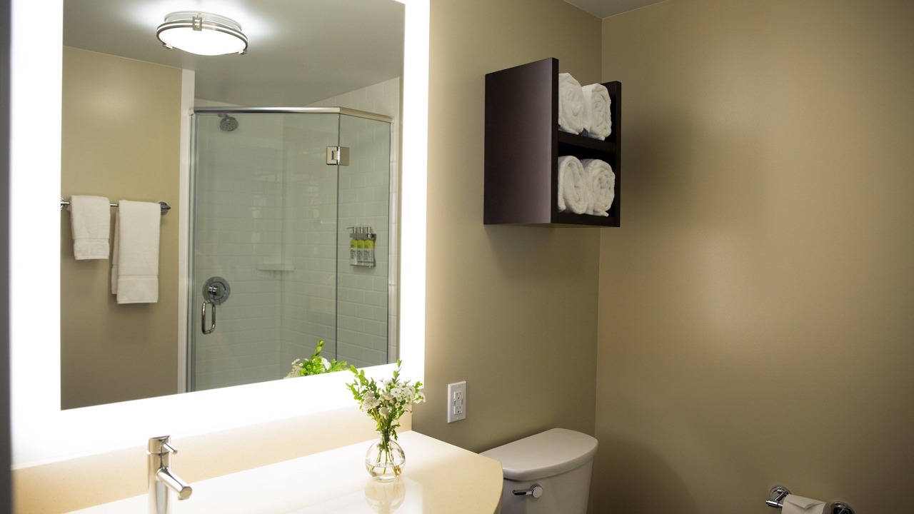 Photo of Bathroom in Cascade