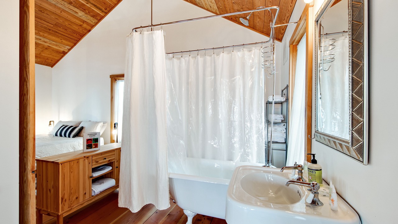 Photo of Bathroom in Eastsound