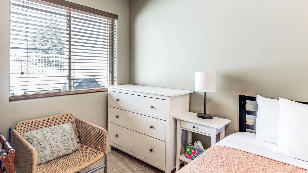 Photo of Bedroom in Harbor Village