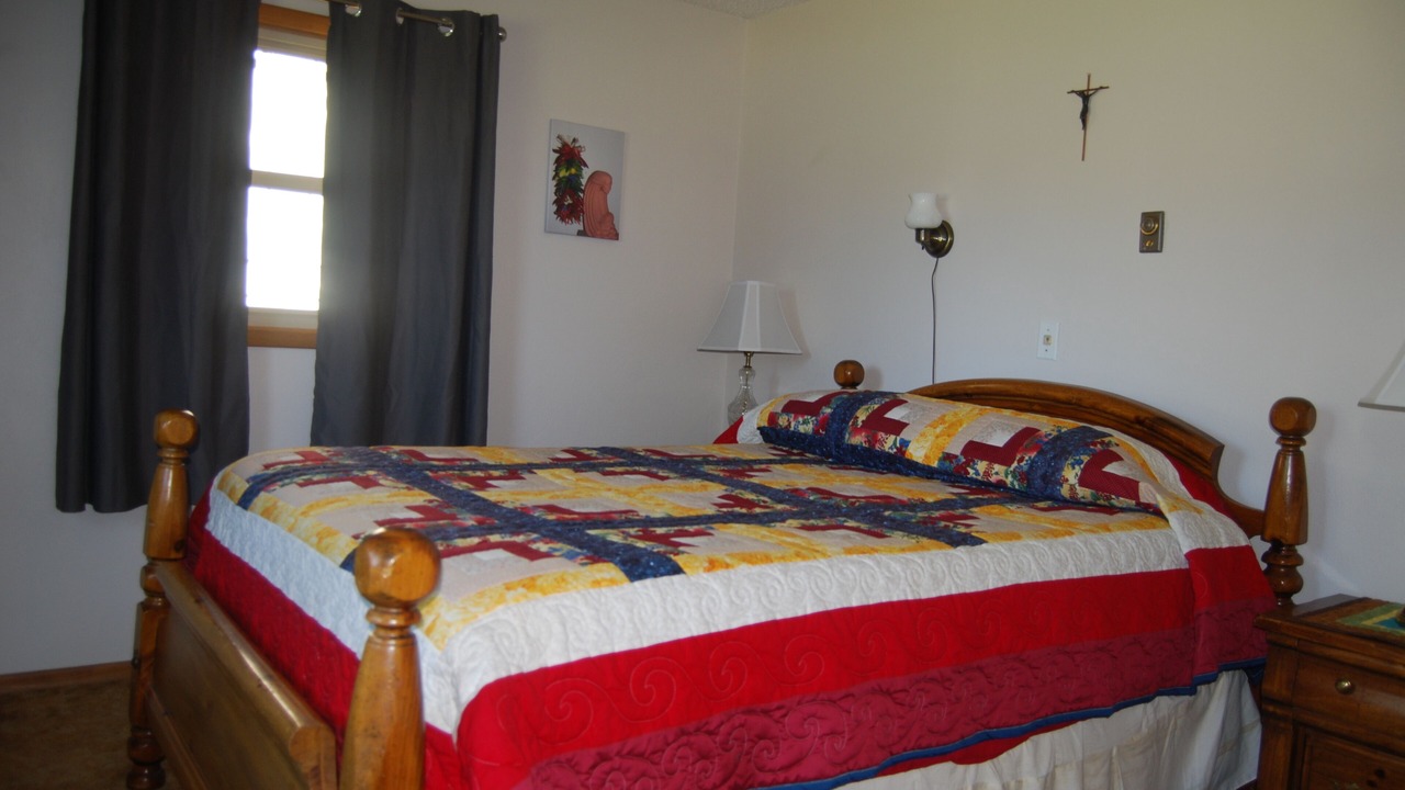 Photo of Bedroom in Metaline Falls