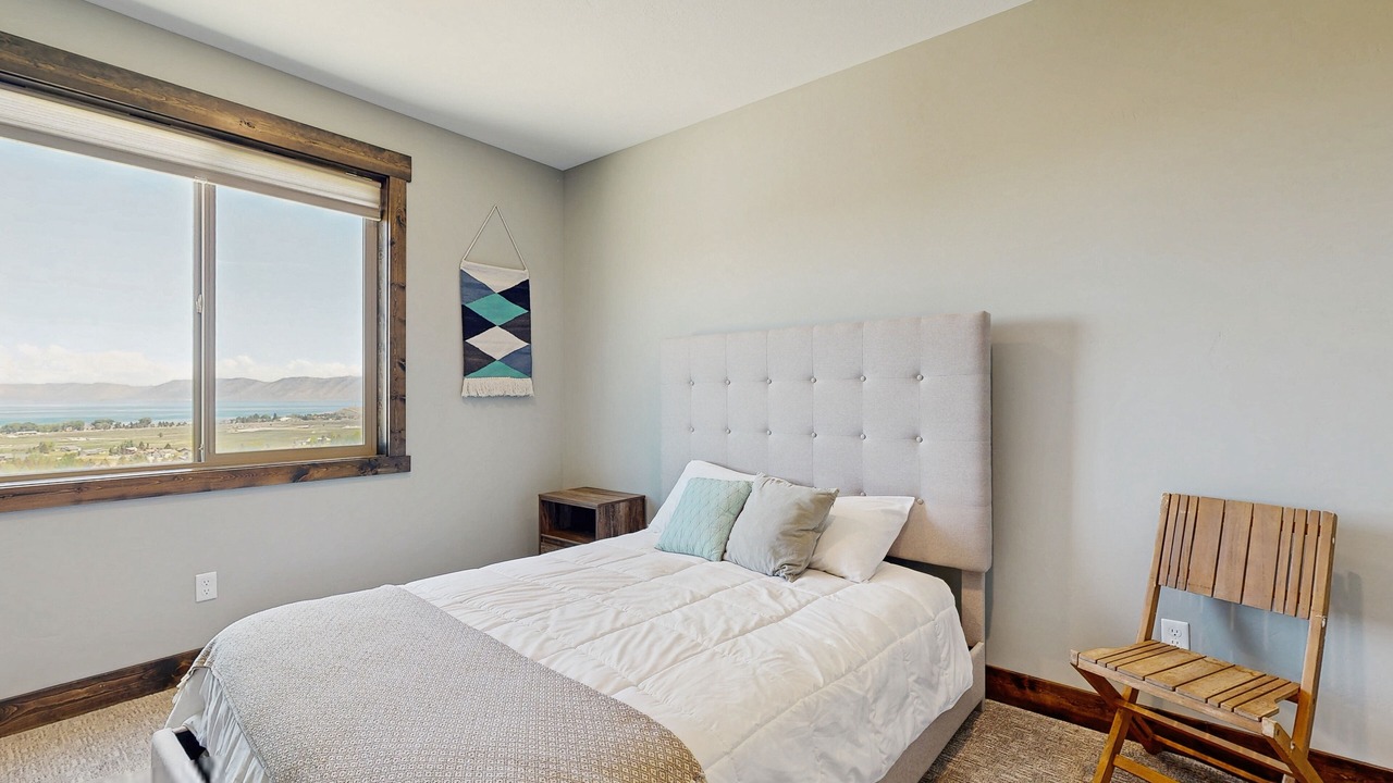 Photo of Bedroom in Sweetwater