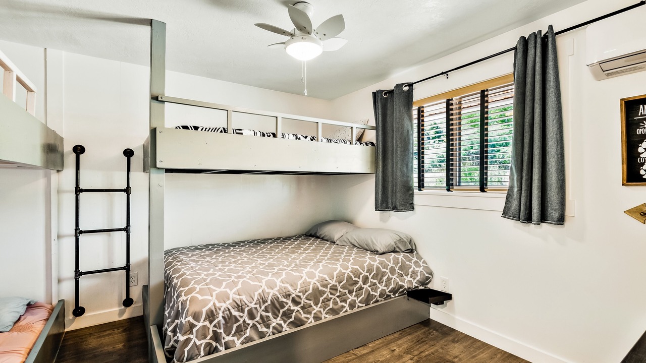 Photo of Bedroom in Fish Haven