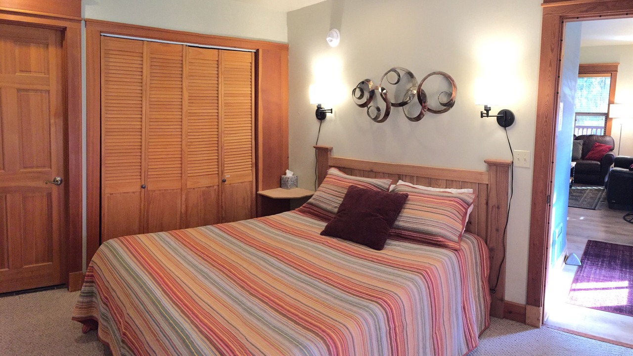 Photo of Bedroom in Methow Valley