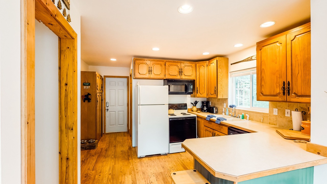 Photo of Kitchen in Hoodsport