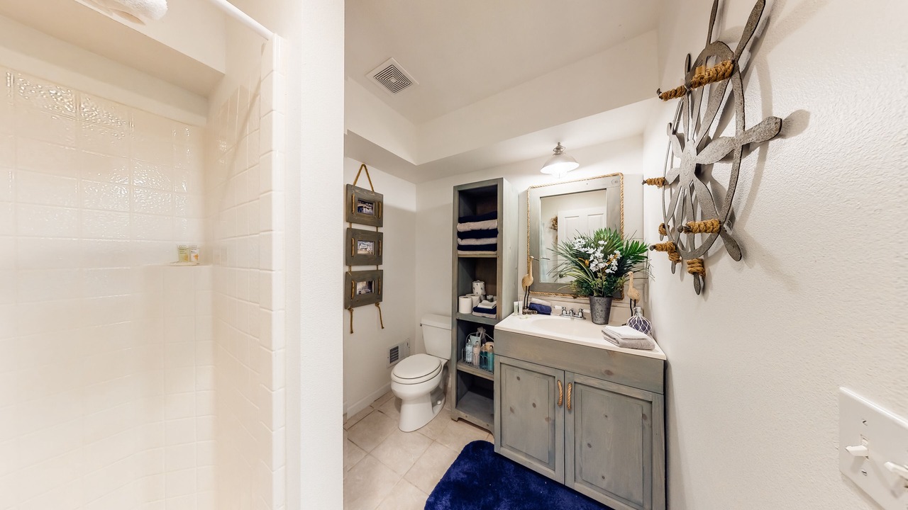 Photo of Bathroom in Hoodsport