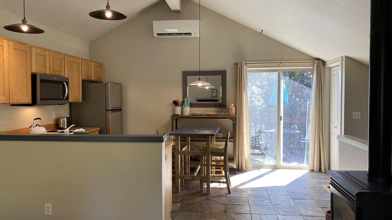 Photo of Kitchen in West Hills