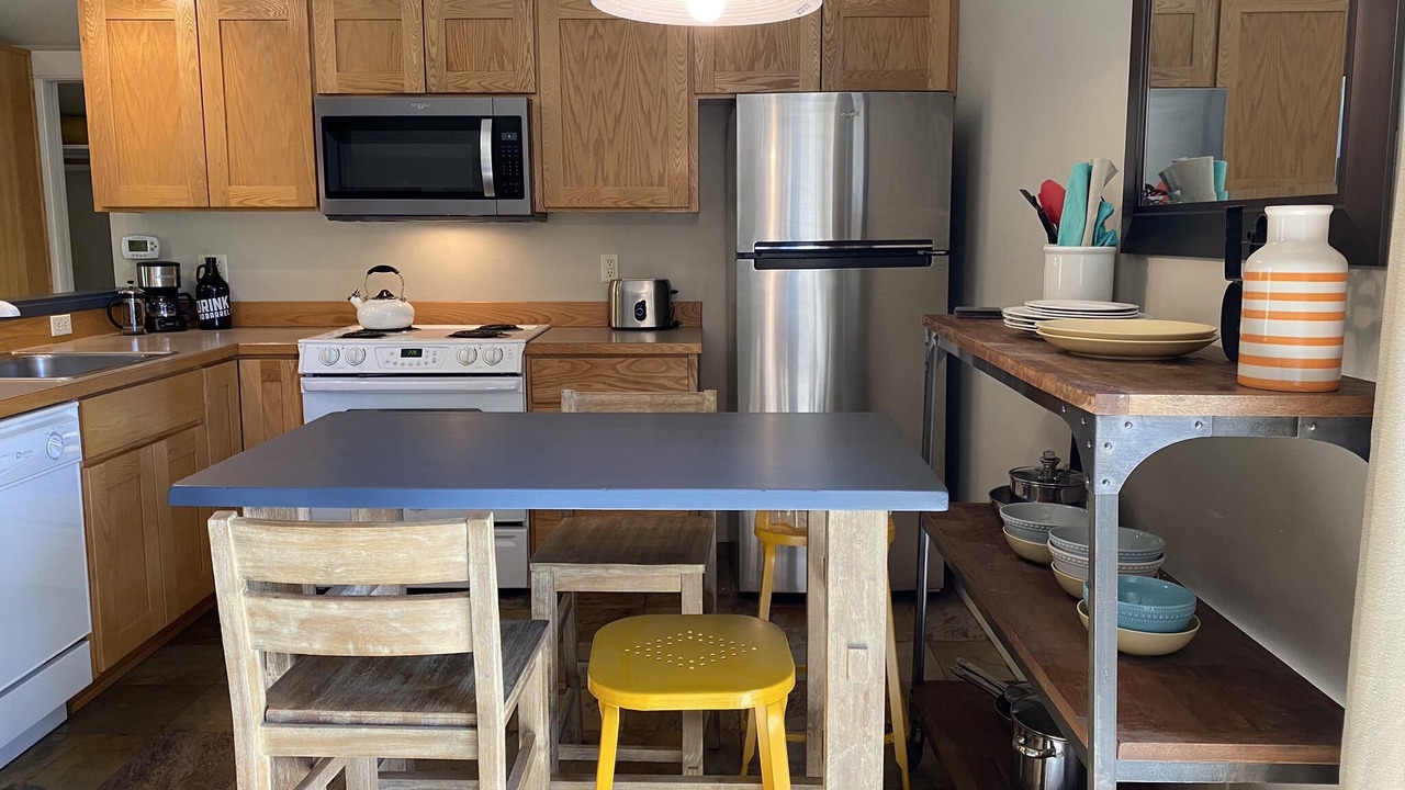 Photo of Kitchen in West Hills
