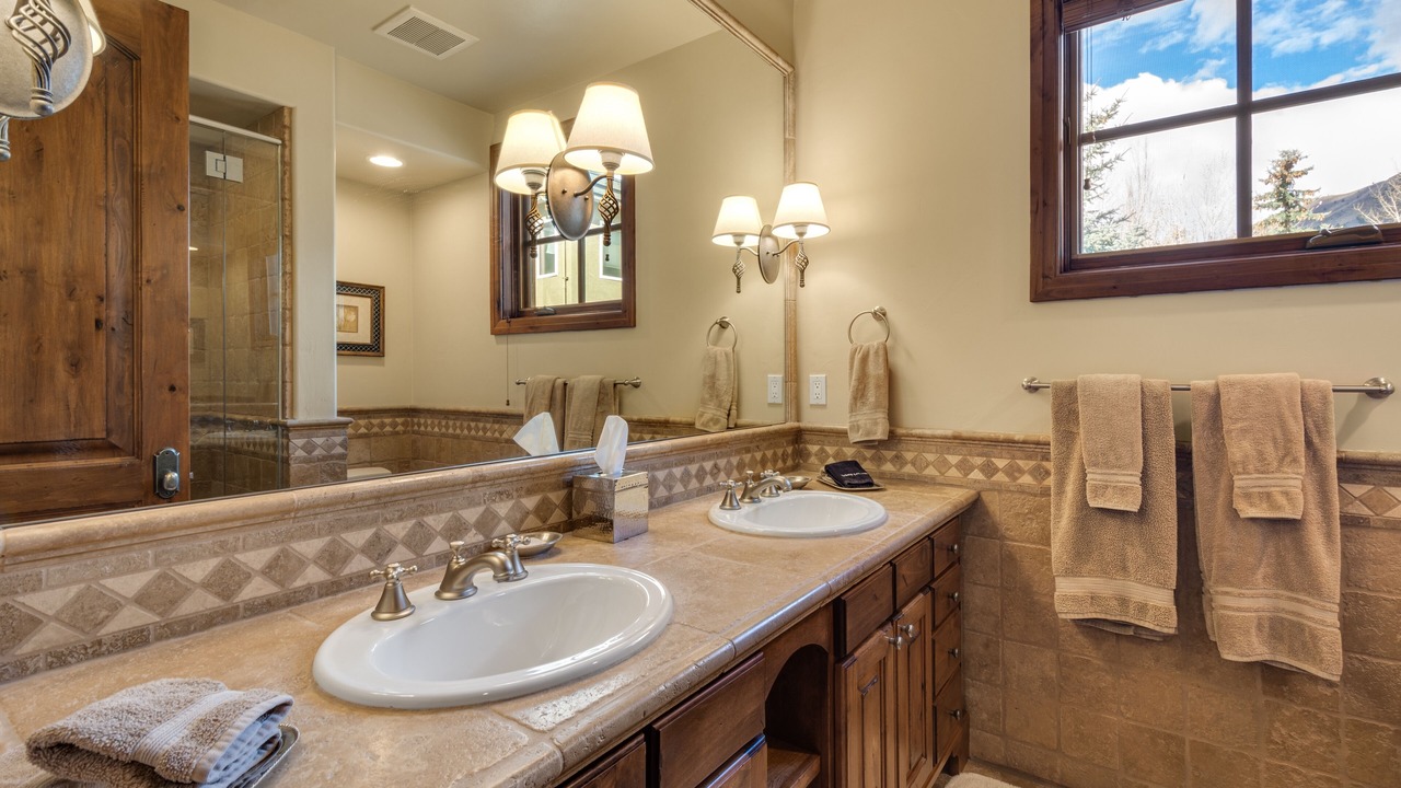 Photo of Bathroom in Warm Springs