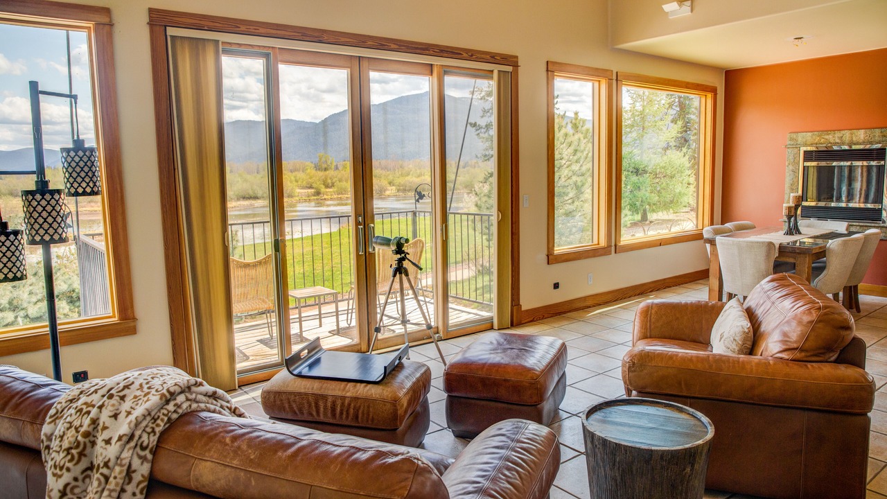 Photo of Livingroom in Clark Fork