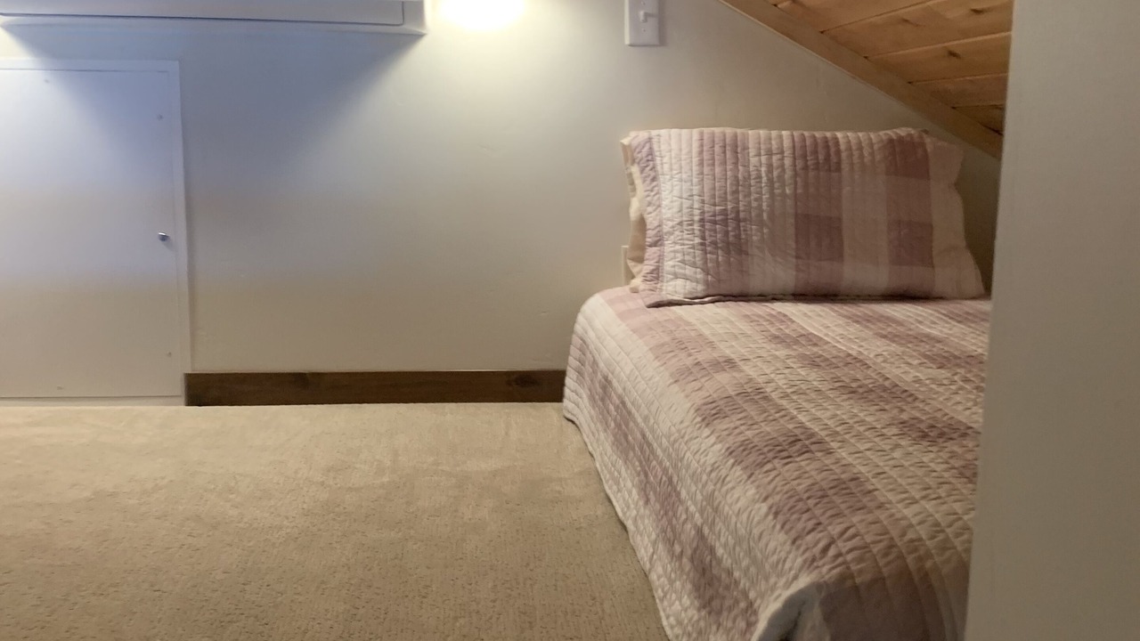 Photo of Bedroom in Hayden Lake