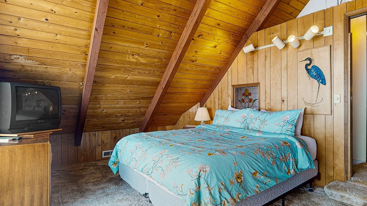 Photo of Bedroom in Langley