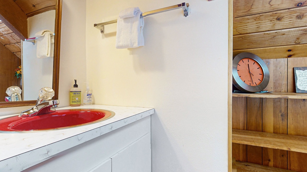 Photo of Bathroom in Langley