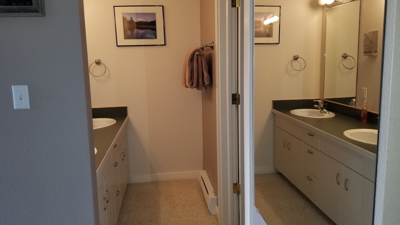 Photo of Bathroom in Gallatin Gateway