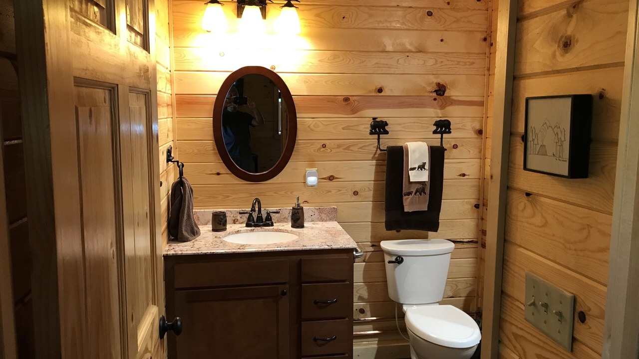 Photo of Bathroom in Boundary County