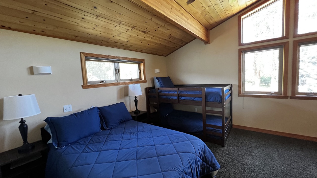 Photo of Bedroom in Manson