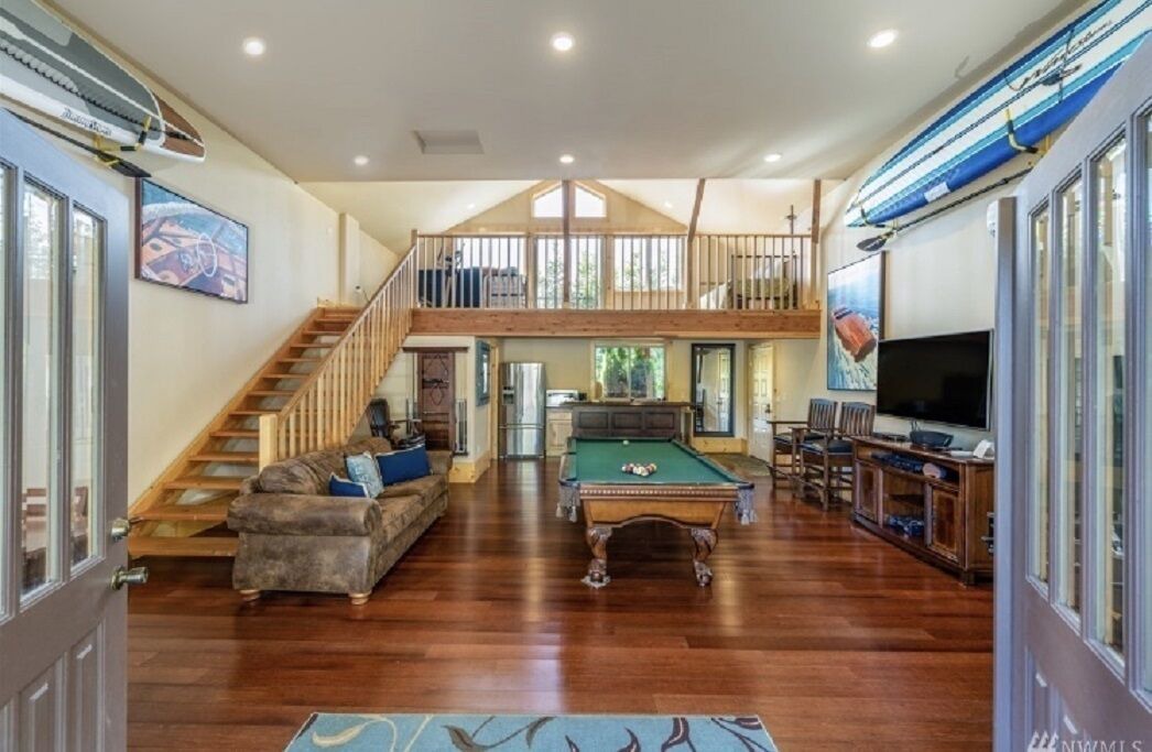 Photo of Livingroom in Manson