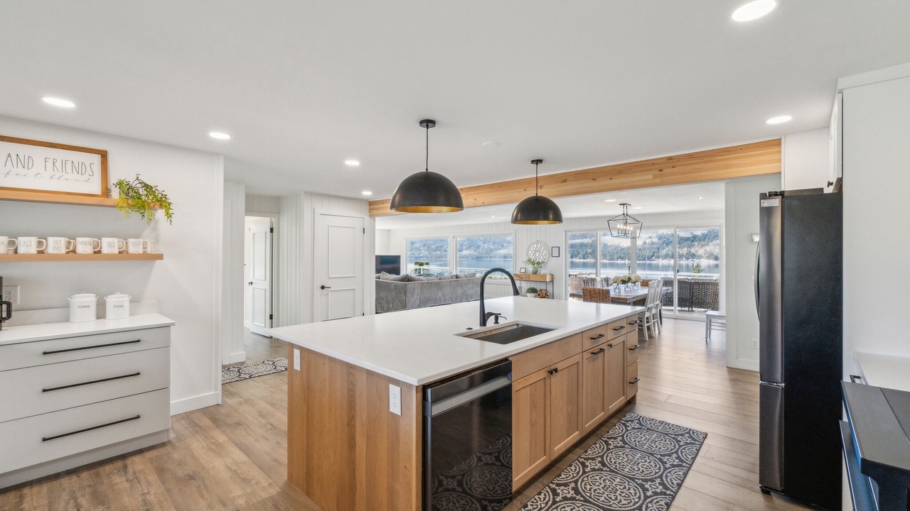 Photo of Kitchen in Manson