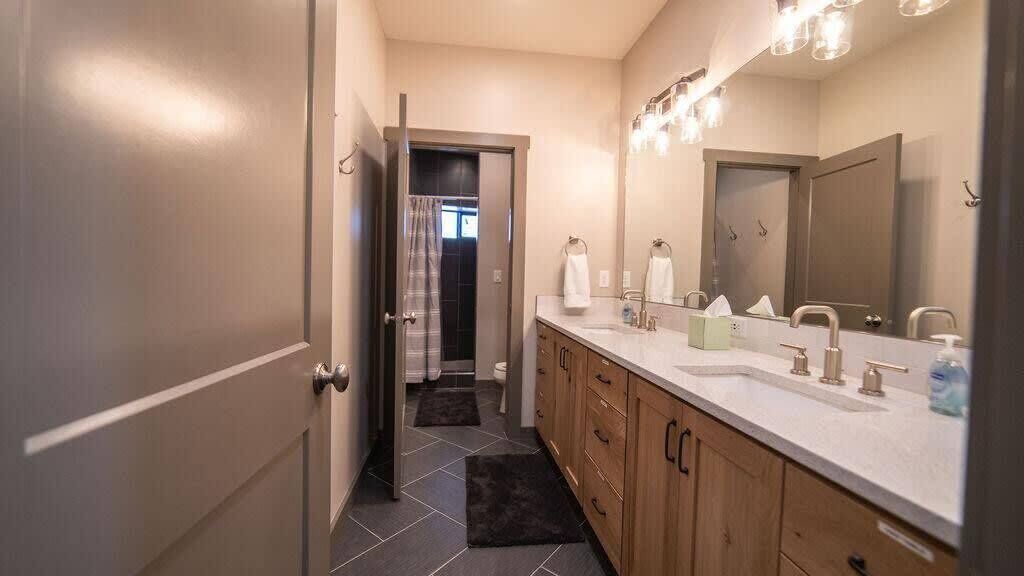 Photo of Bathroom in Ashton