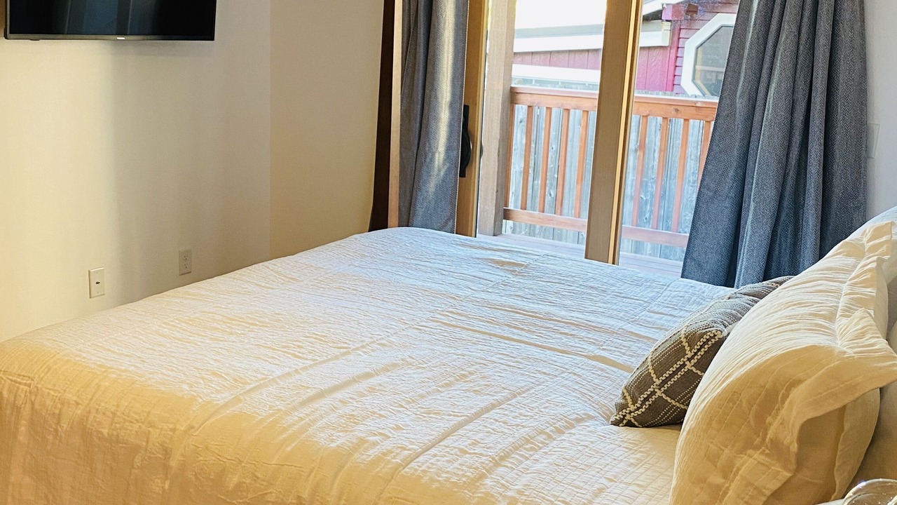 Photo of Bedroom in Historic Railroad District