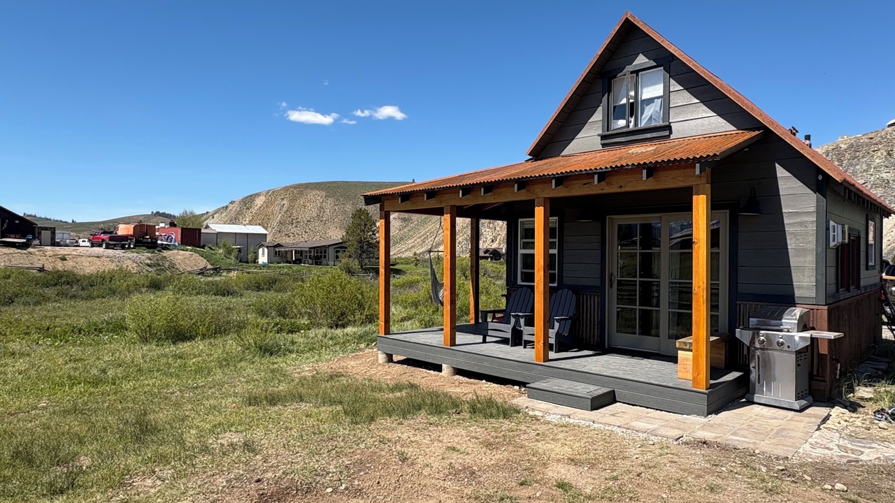 Photo of Outdoor in Stanley