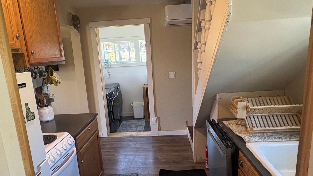 Photo of Kitchen in Stanley