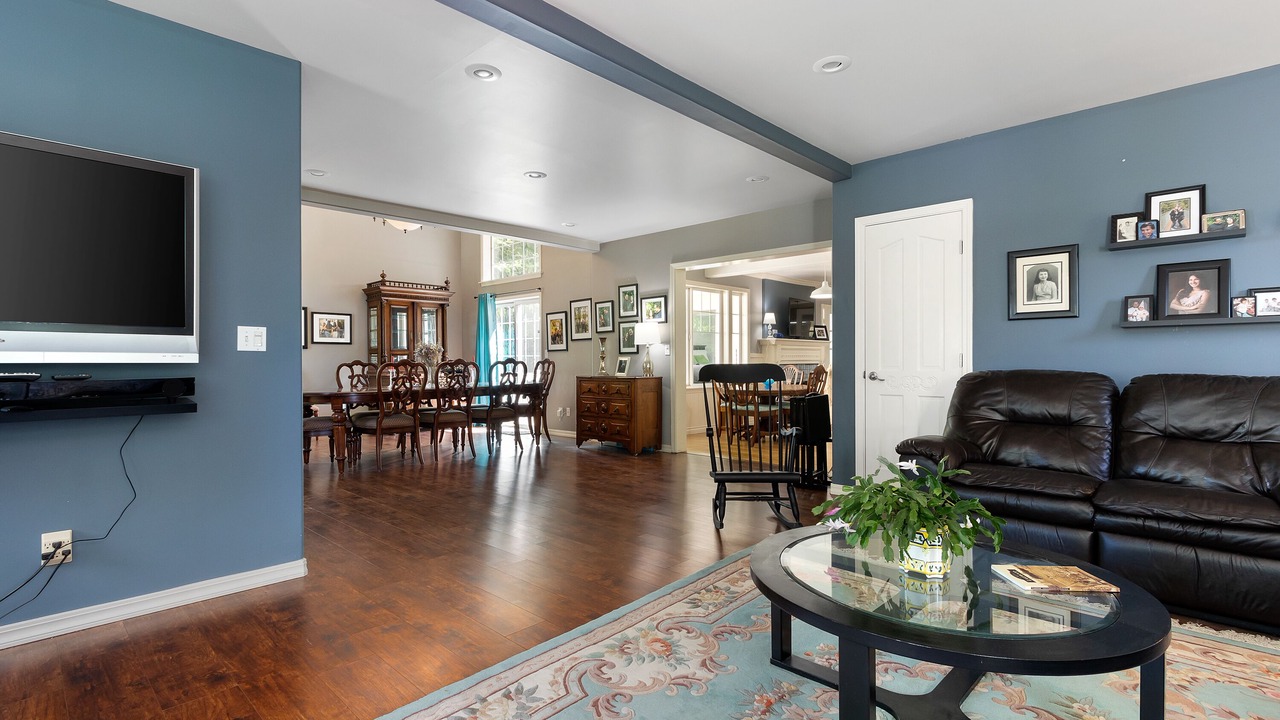 Photo of Livingroom in Lakewood