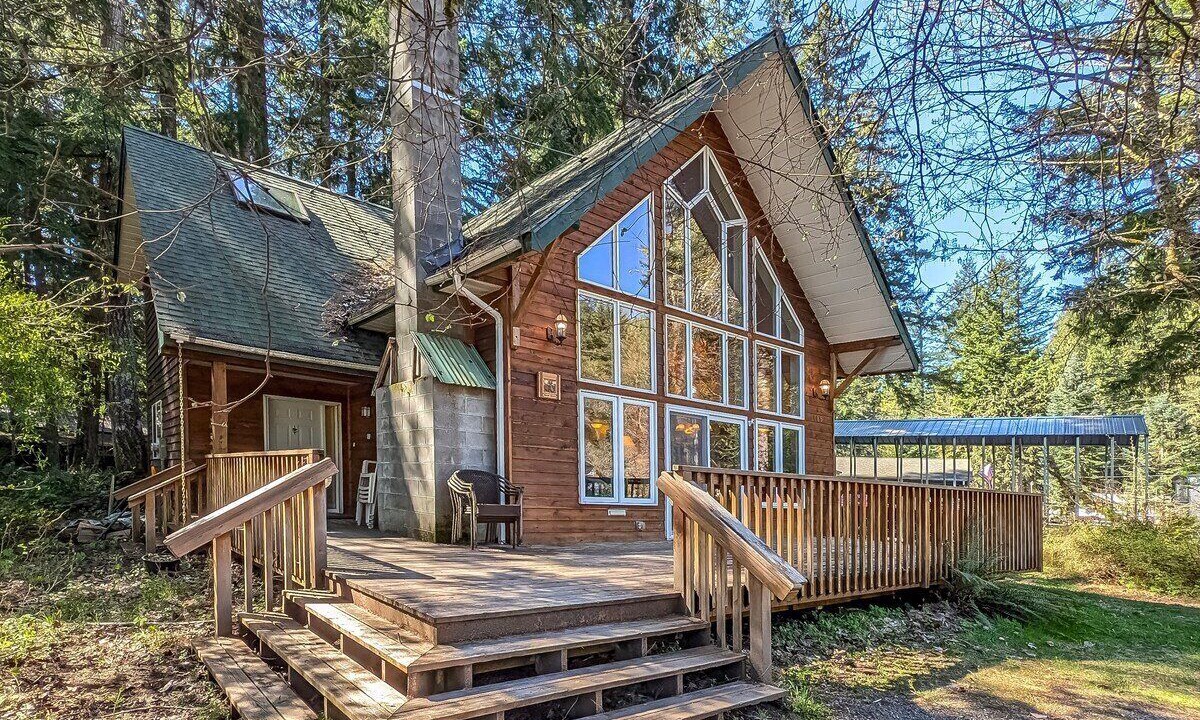 Photo of Outdoor in Packwood